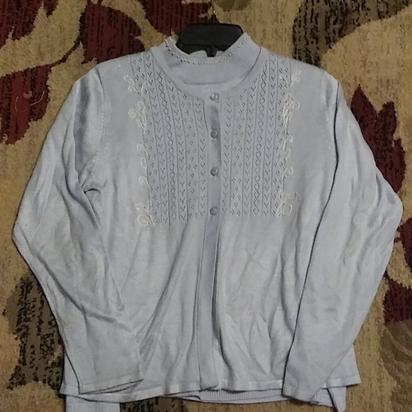 Spring Sweater Bundle - Picture 3 of 4